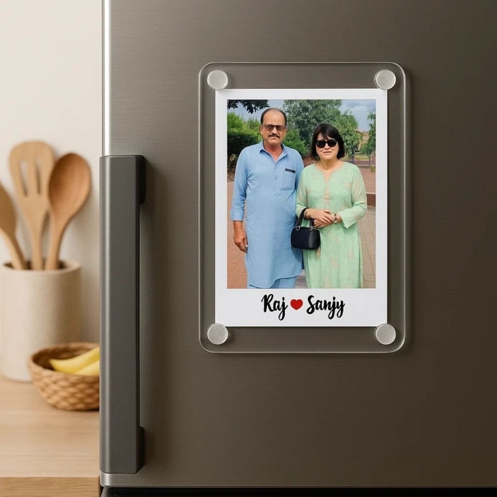 MG7 Polaroid Photo Fridge Magnet