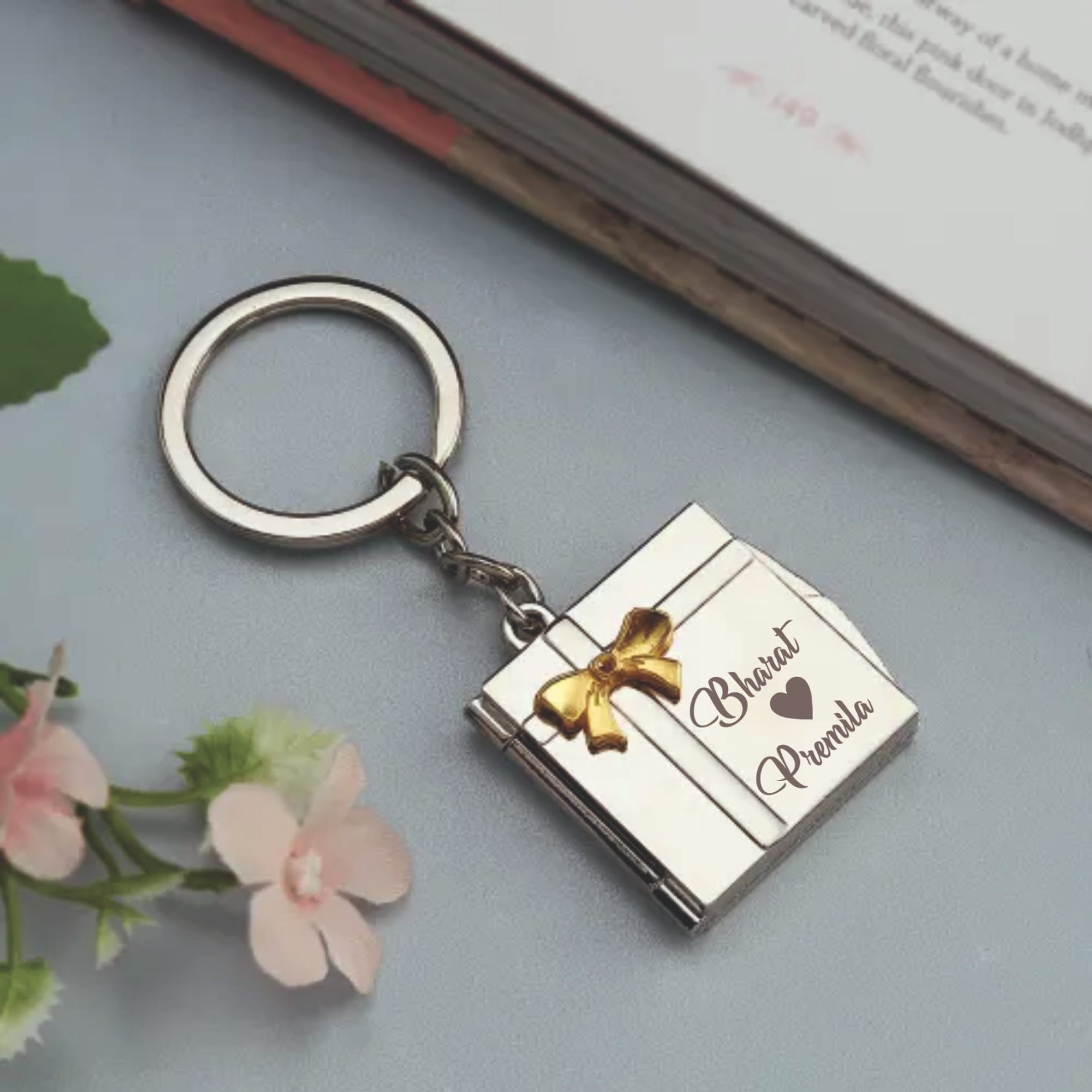 K20 Side Metal Book Romantic Personalized Photo Keychain
