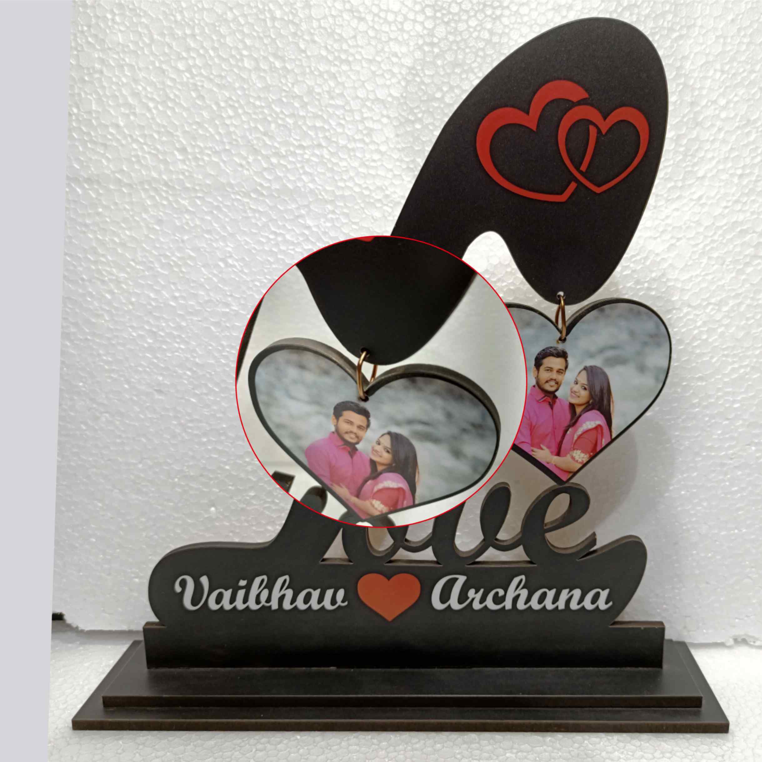 FR43 Cutout Photo Stand (Size: 10" x 12")