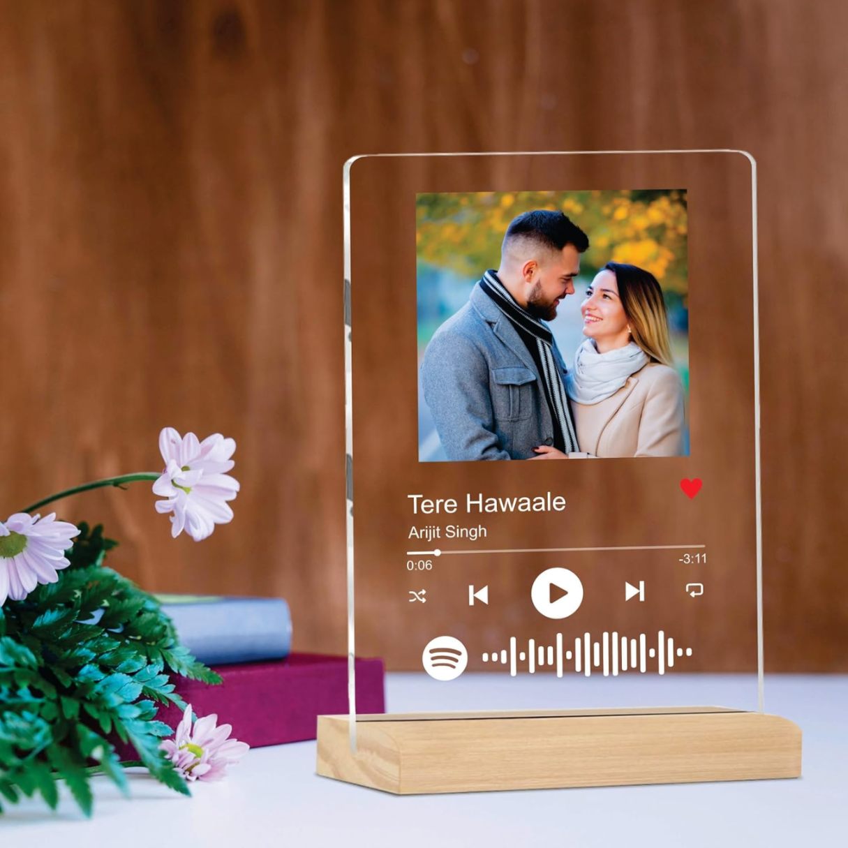 FR18 - Spotify Plaque with Wood Stand (Size:6x9")
