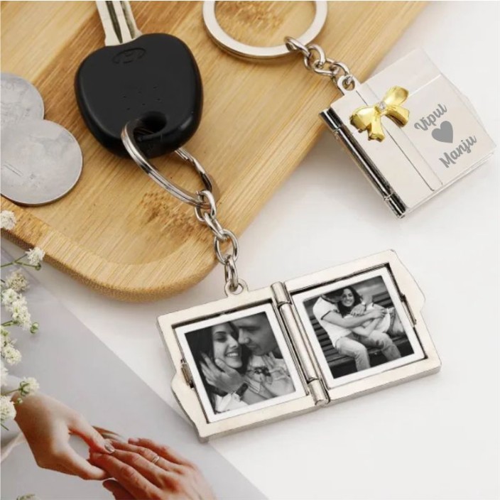 K20 Side Metal Book Romantic Personalized Photo Keychain