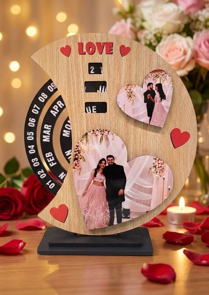 CA4 Lifetime Calender WOODEN